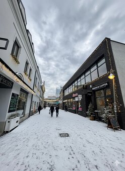 Vianočné trhy v centre Žiliny - priestory pre stánky - 3