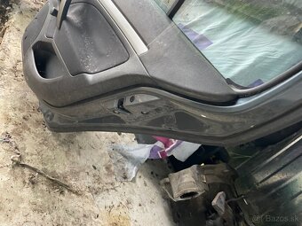 Zadné dvere Octavia 2 - 3