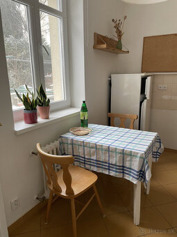 Prenájom 2-3 izbový byt - 3