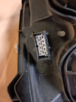 Predne svetlo na Citroen C3 2006 - 3