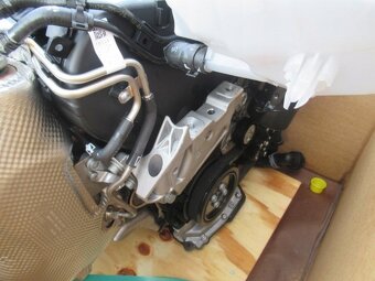 MOTOR DXP 2,0 TDI KOMPLETNY - REZERVOVANY - 3
