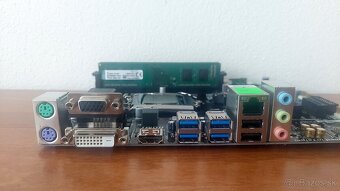 Predám základnú dosku Gigabyte GA-H81M-S2H, Socket 1150 (č.1 - 3