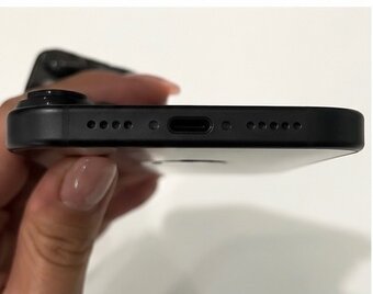 iPhone 15 128 GB - 3