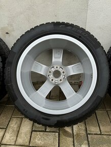 Audi rotory 7.5Jx19H2 ET29+Pirelli P Zero 235/50/R19 zadarmo - 3