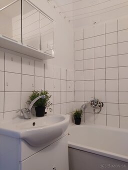 🌟 LUXUSNÝ 4-IZBOVÝ BYT NA PRENÁJOM – 82 m², BALKÓN S VÝHĽAD - 3
