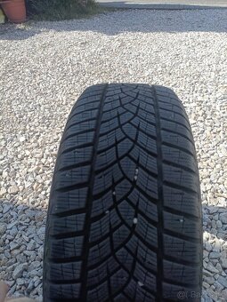 Goodyear - 3