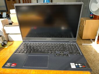 Predám nefunkčný Lenovo Legion 5 15ACH6H - 3