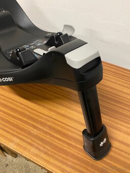 Maxi-cosi Family fix 360 rotačná isofix základňa - 3