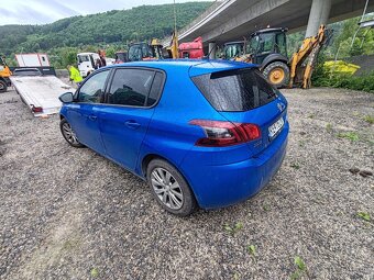 Peugeot 308 1.2 PureTech Style - Poškodený motor - 3