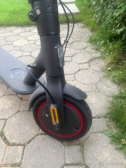 Xiaomi Mi Electric Scooter 2 - 3