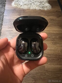 Galaxy Buds live SM-R180 - 3