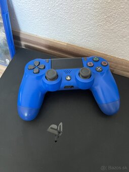 PlayStation 4 Slim - 500GB - 3