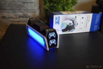 PlayStation 5 DualSense Charging Station - 3