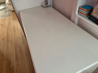 Kvalitný kancelársky stôl / Biely písací stôl - 3