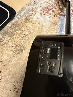 Elektroakusticka gitara Valencia nylonka - 3