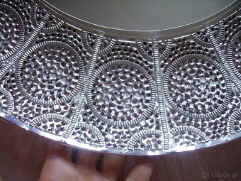 Veľké okrúhle strieborné kovové zrkadlo - 3