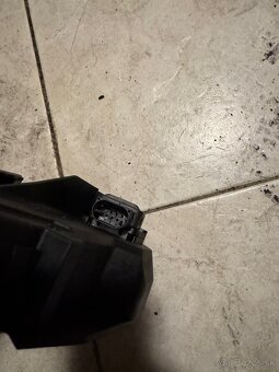 E46 el. Plynový pedal - 3