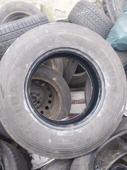Nákladné pneumatiky 245/70 r17,5 - 3