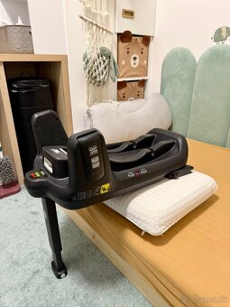 Bugaboo Turtle Air by Nuna + ISOFIX základňa – vajíčko, sivá - 3