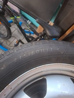 Zimne pneu 215x60 C - 3