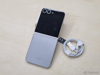 Samsung Galaxy Z Flip6 512GB, Silver - 3