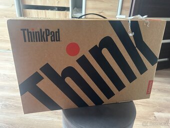 Lenovo Thinkpad P1 Gen 3 - multitouch OLED 4K - nerozbaleny - 3