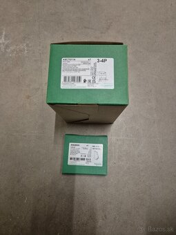 Diaľkový ovládač Schneider A9C70114 3P / 4P RCA - 3