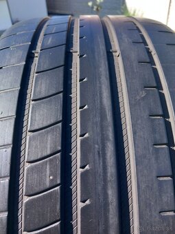 255/35 r19 letne pneumatiky - 3