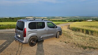 Toyota Pro Ace City Verso - 3