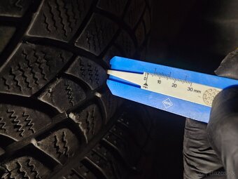 235/40 R19 96V Dunlop SP Winter Sport 3D - 3