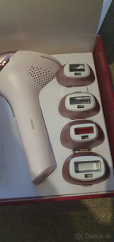 Philips Lumea IPL 9000 - 3