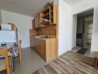PRENÁJOM - 1,5 IZBOVÝ BYT - HUMENSKÁ ULICA - KOŠICE - ZÁPAD - 3
