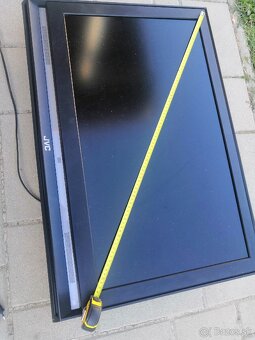 JVC LCD TV - 3