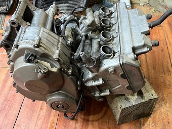 Motor Honda cbr 600 rr pc37 2006 - 3