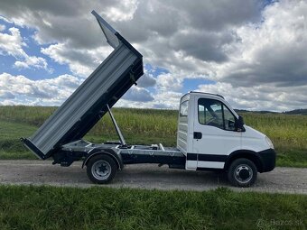 Iveco daily 35C15 3 stranný sklapač ťažné zariadenie 3500KG - 3
