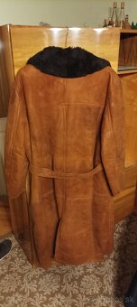 Stary pansky kozuch - 3