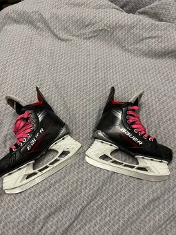 Korčule Bauer vapor X4 - 3