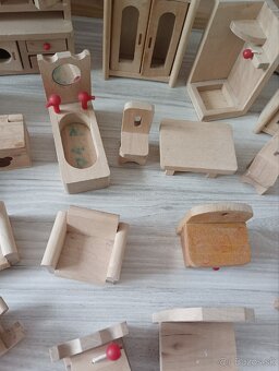 Drevenný domček s príslušenstvom - 3