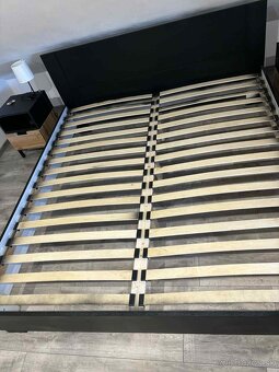 Manželská posteľ - 3