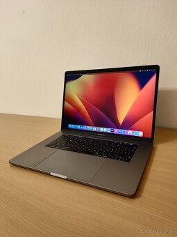MacBook Pro 15 2017 i7 16GB 512GB - 3