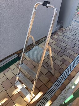 Predsm rebrík.... - 3