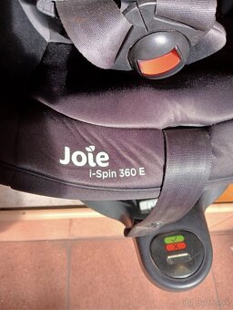 Predáme autosedačku Joi spin360 - 3