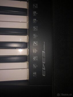 Yamaha PSR E343 - 3