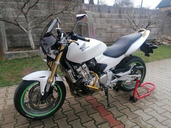 Honda Hornet 600 - 3