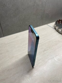 Predám Iphone 16 Plus - 3