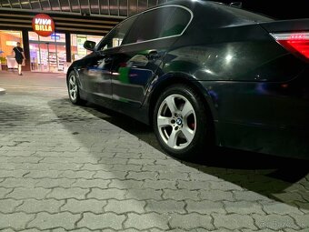 BMW rad 5 525d E60 130kw - 3