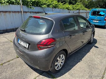 PEUGEOT 208 1,2 61KW,ROK 11/2019,NAJ 172TKM,KLIMA,DOHODA - 3
