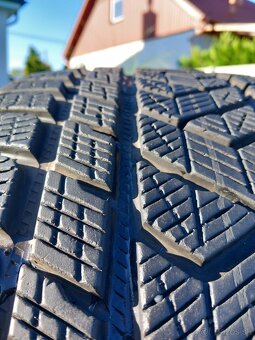 Dvojrozmer 315/30 r22 a 275/35 r22 zimne pneumatiky - 3