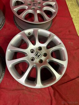 Original Honda 5x114.3 r18 - 3