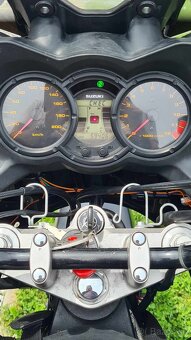 Suzuki dl 650 v strom - 3